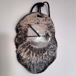 Stoneware wall clock rg006 hanging on the wall 3