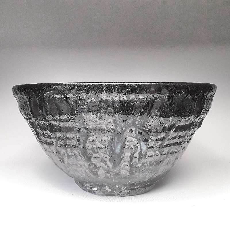 Extra-large bowl with Guan glaze, front view
