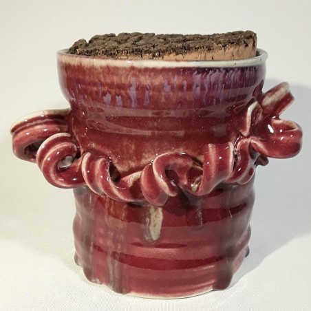 小型炻器花瓶，壺，罐，前视图